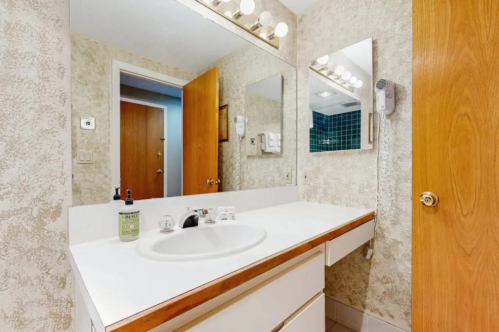 South Peak Efficiency At Rivergreen