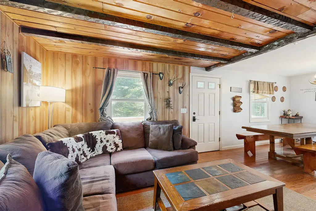 Alpen Suite in Ossipee