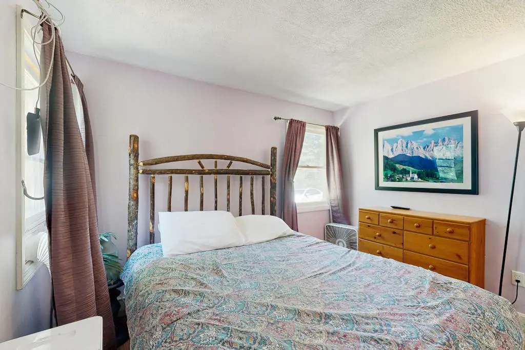 Alpen Suite in Ossipee