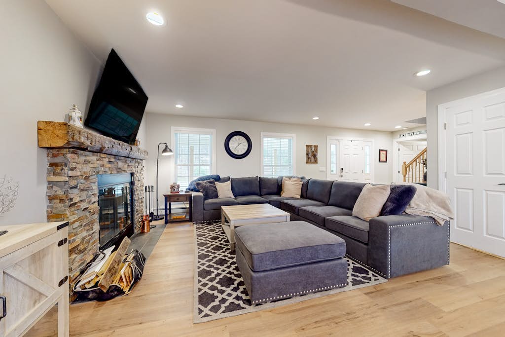 Gorgeous home near Mount Snow with hot tub, game tables, fireplace, & desk