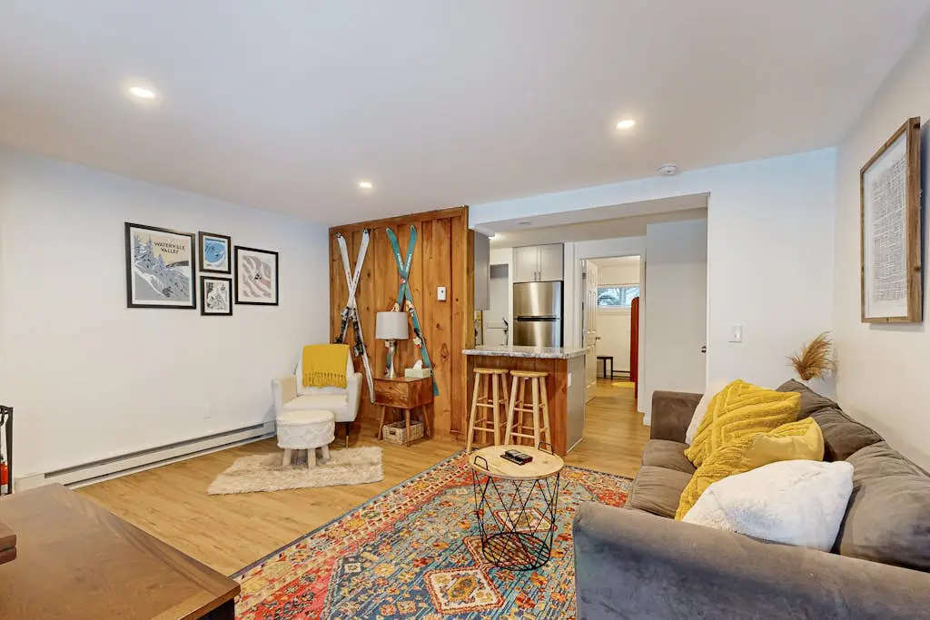 Windsor Hill Condo