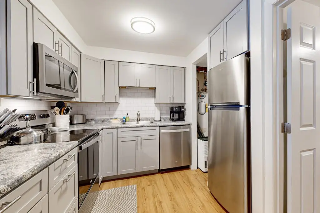 Windsor Hill Condo