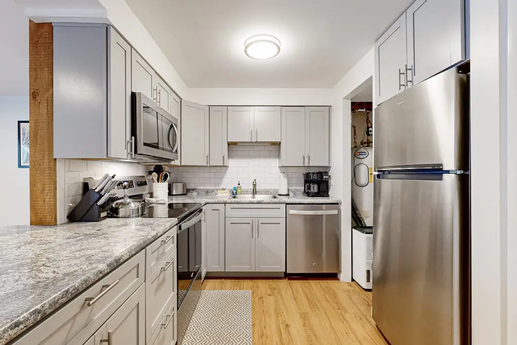 Windsor Hill Condo