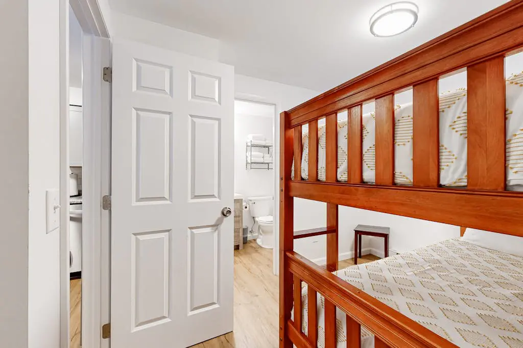 Windsor Hill Condo