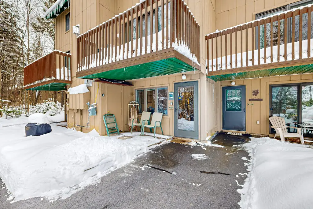Windsor Hill Condo