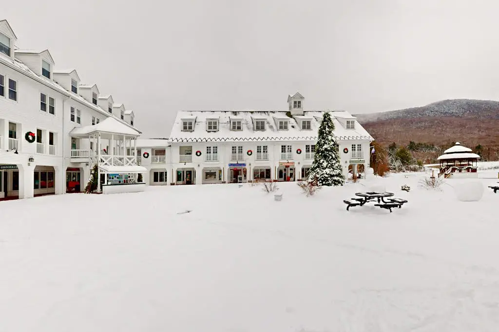 Waterville Vacation Condo