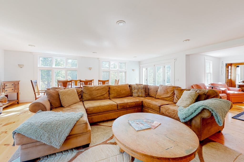 Delightful updated farmhouse with original features, patio, and & W/D