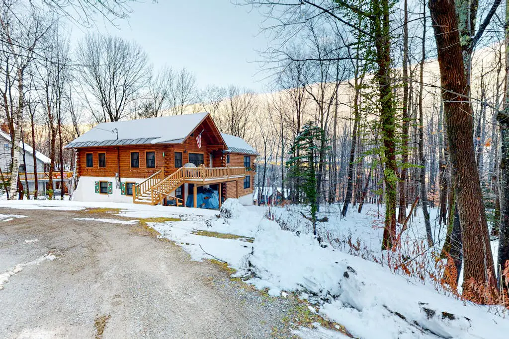 Classic Log Cabin