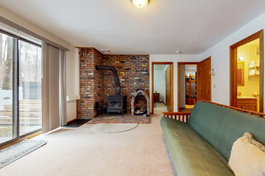 The Spacious Mountain Retreat