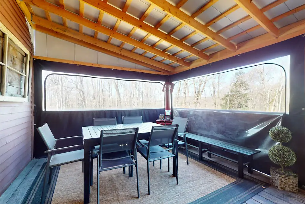 SoMoguly Mountain and Lake Retreat