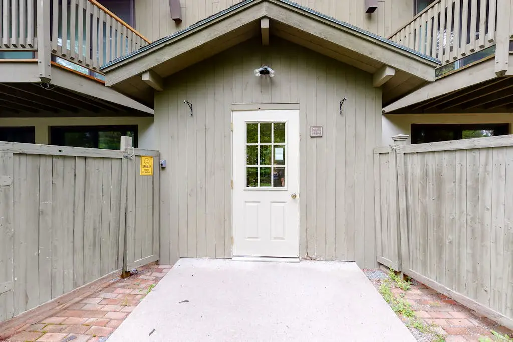 Bromley Mountain Condo CD2