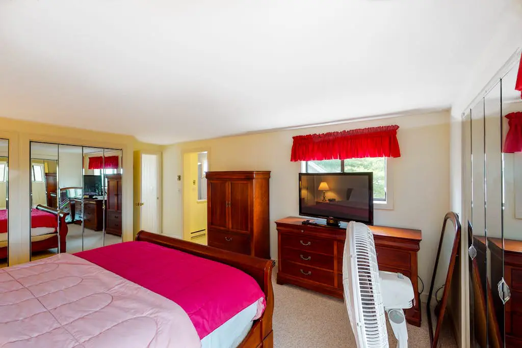 Bromley Village - Clovers 767A