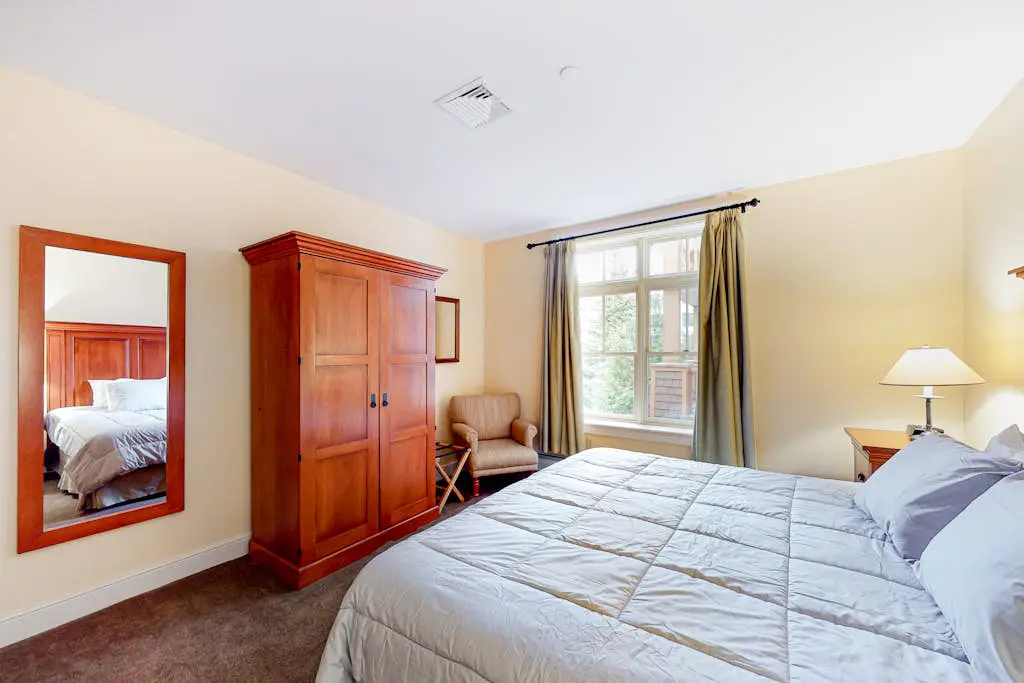 Founders Lodge 209