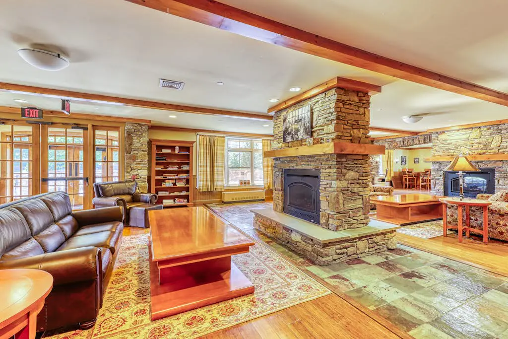 Founders Lodge 209