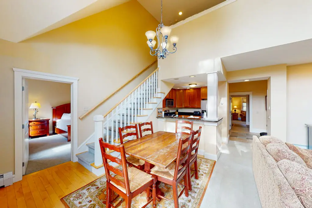 Castle Hill Condos O2