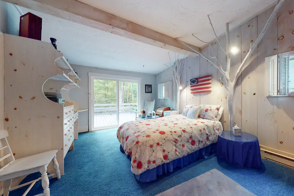 Hoot Owl Hollow