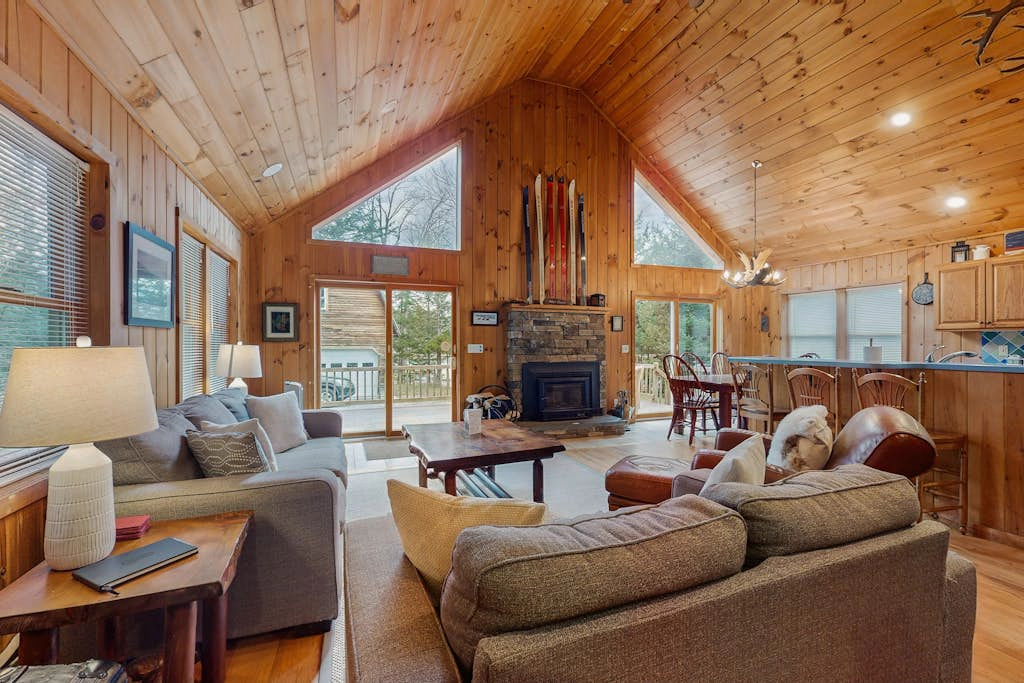 Winhall Woodland House (All Season Rental)