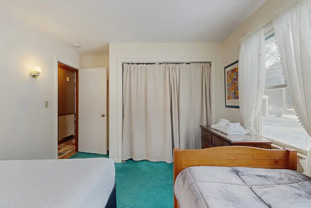 Jewell Brook Retreat