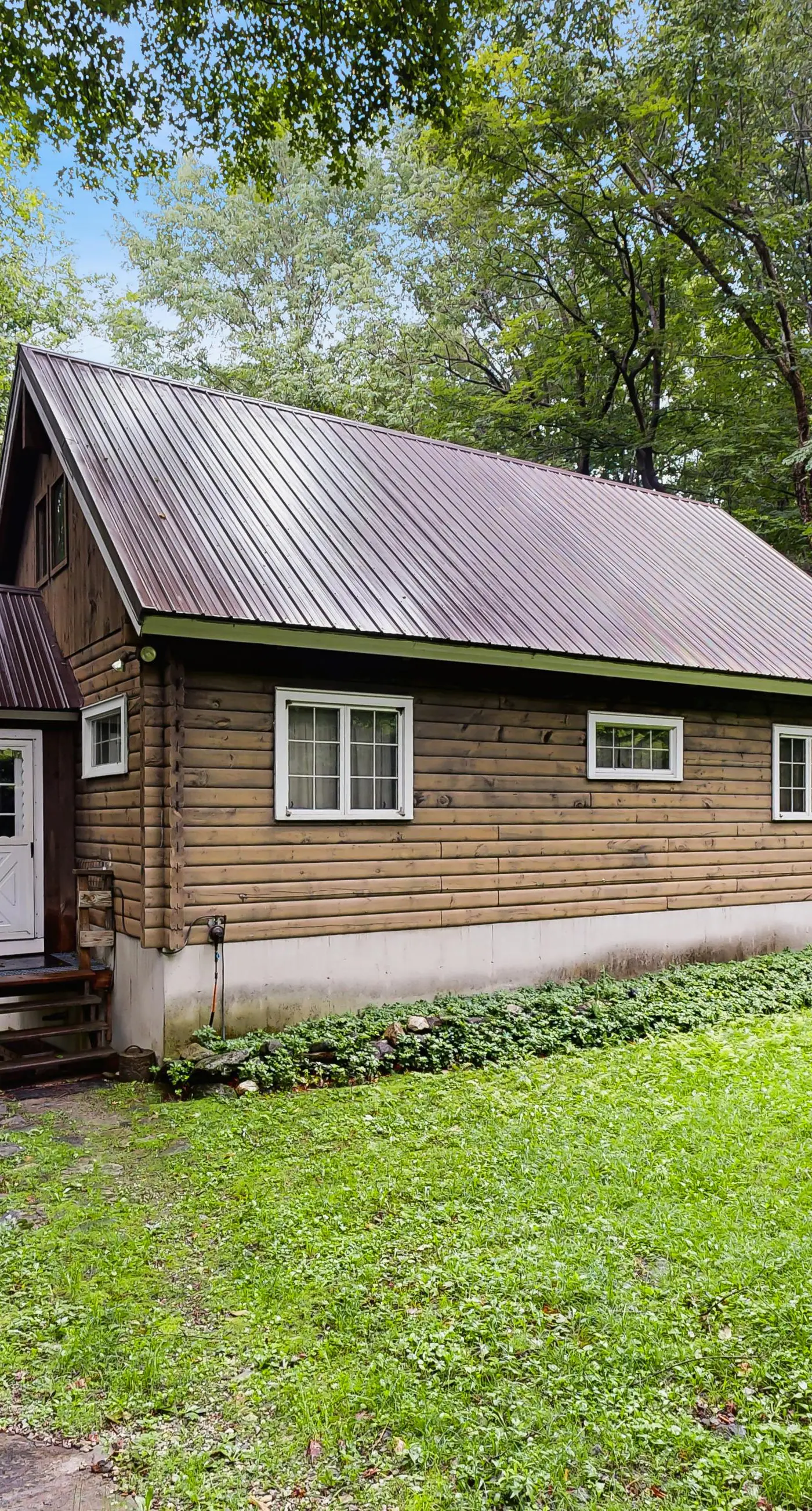 Log Ski Lodge