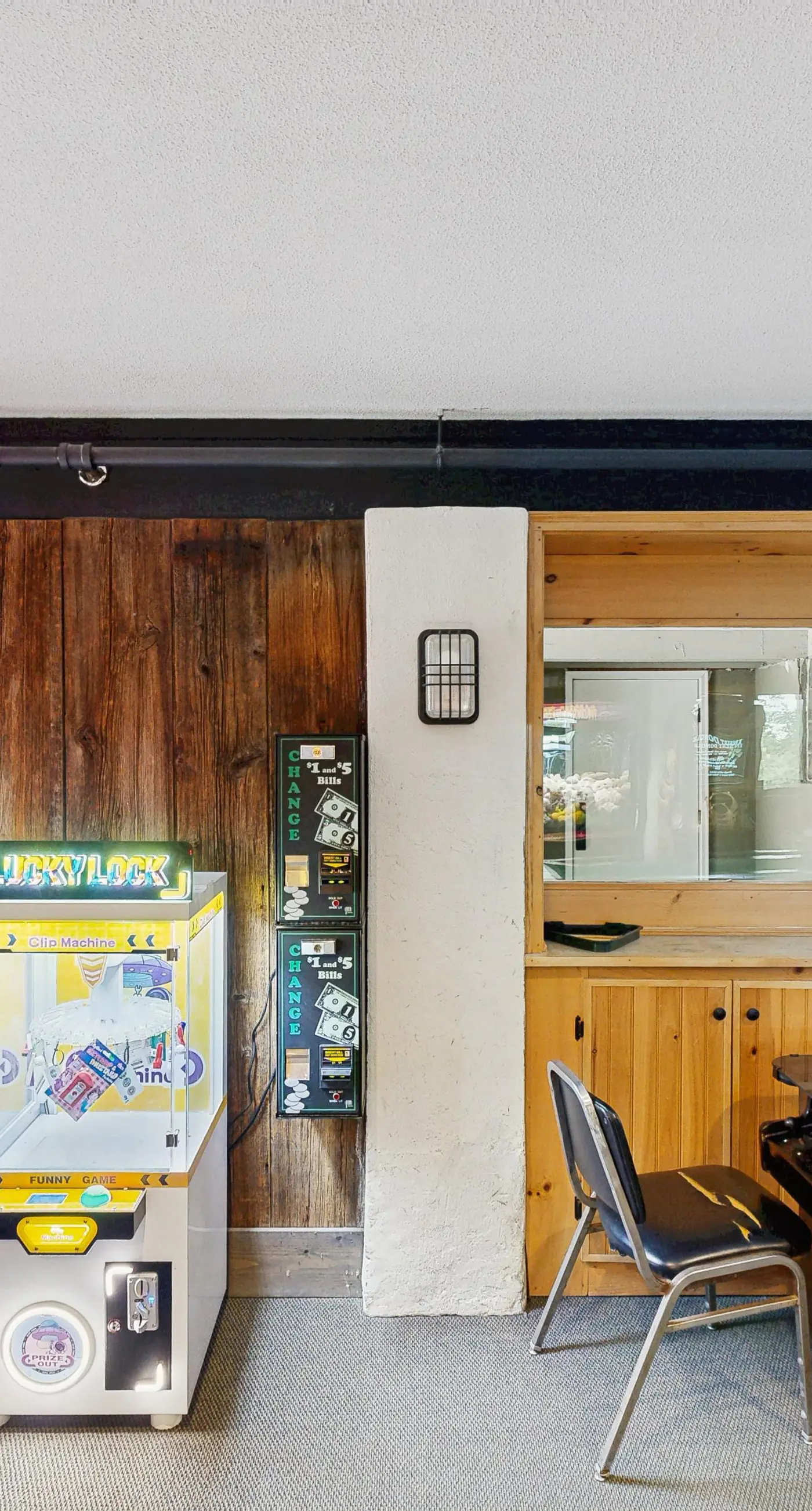Log Ski Lodge