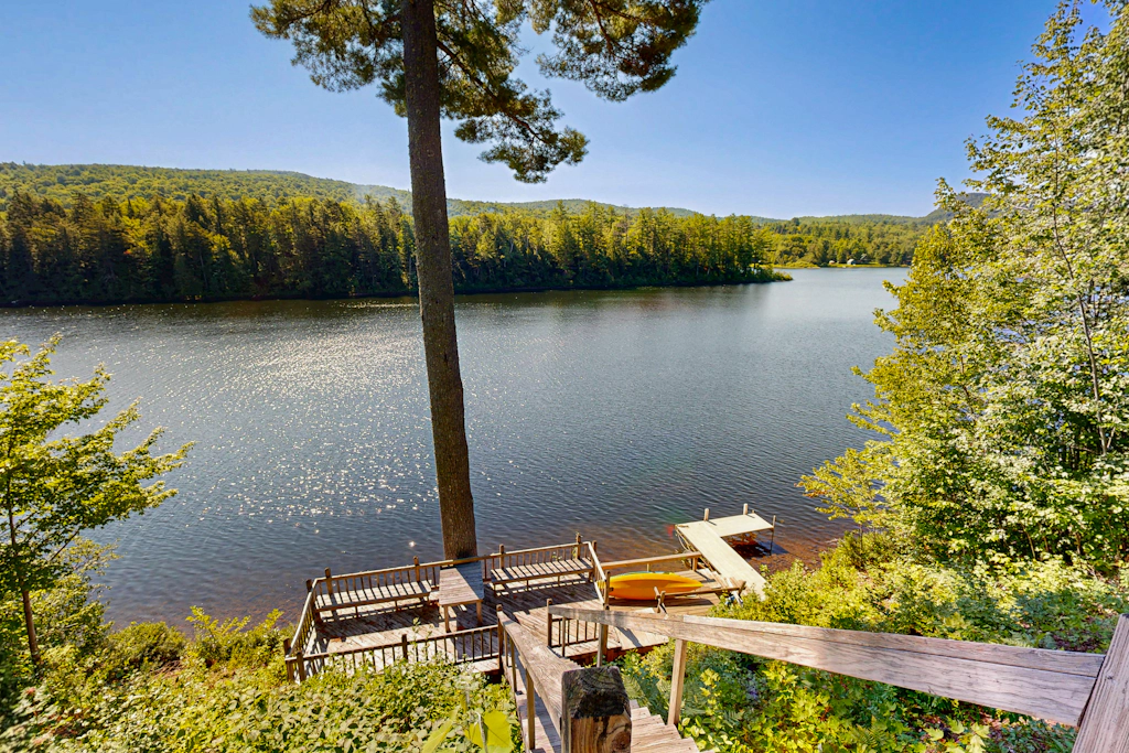 Lake Eden Escape