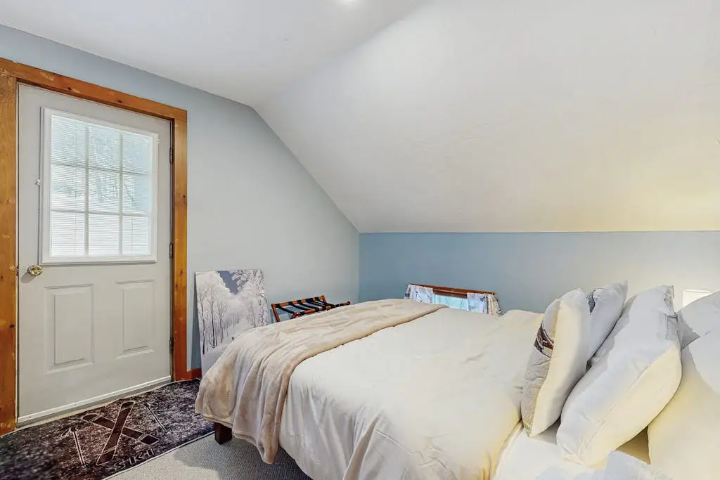Plum Rose Carriage House