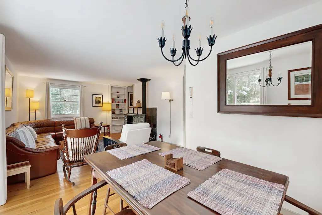 Greer Court Retreat