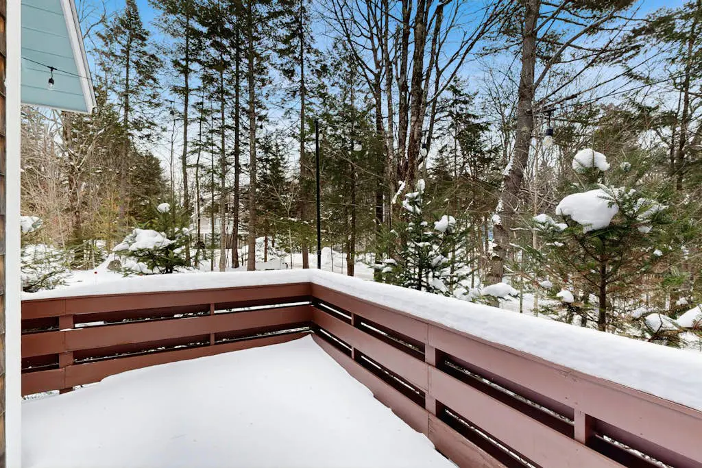Greer Court Retreat