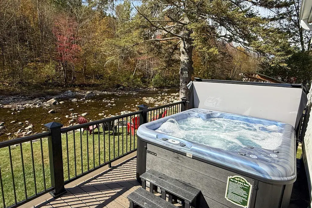 Jay Peak Getaway on Trout River