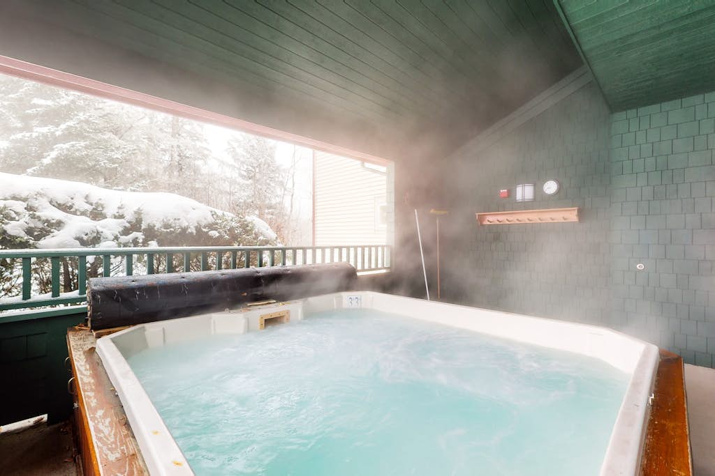 Spacious, Family-Friendly Condo w/ Free Ski Shuttle, Shared Pool