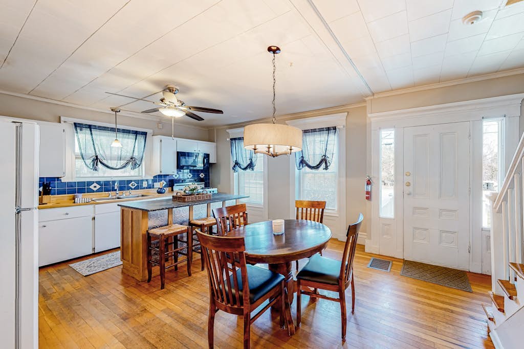 Spacious 2-story corporate rental duplex with large yard, 2 kitchens, fireplace