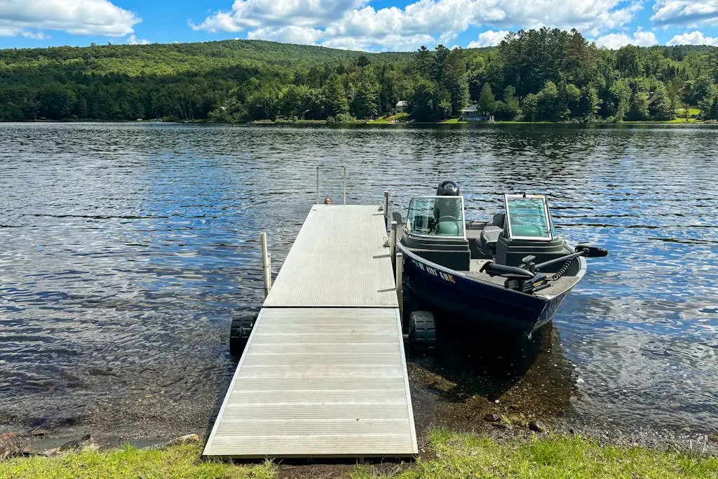Serenity by the lake