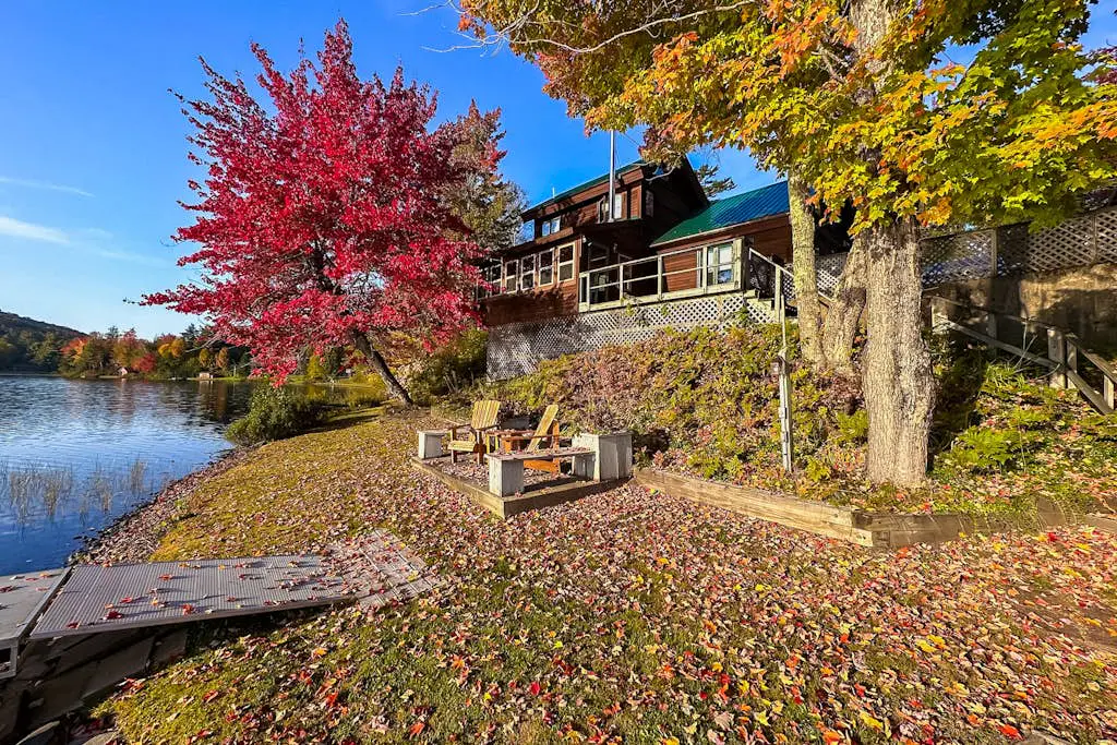 Serenity by the lake