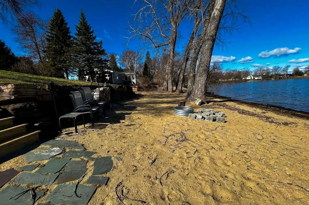 Thayer Beach Lakehouse