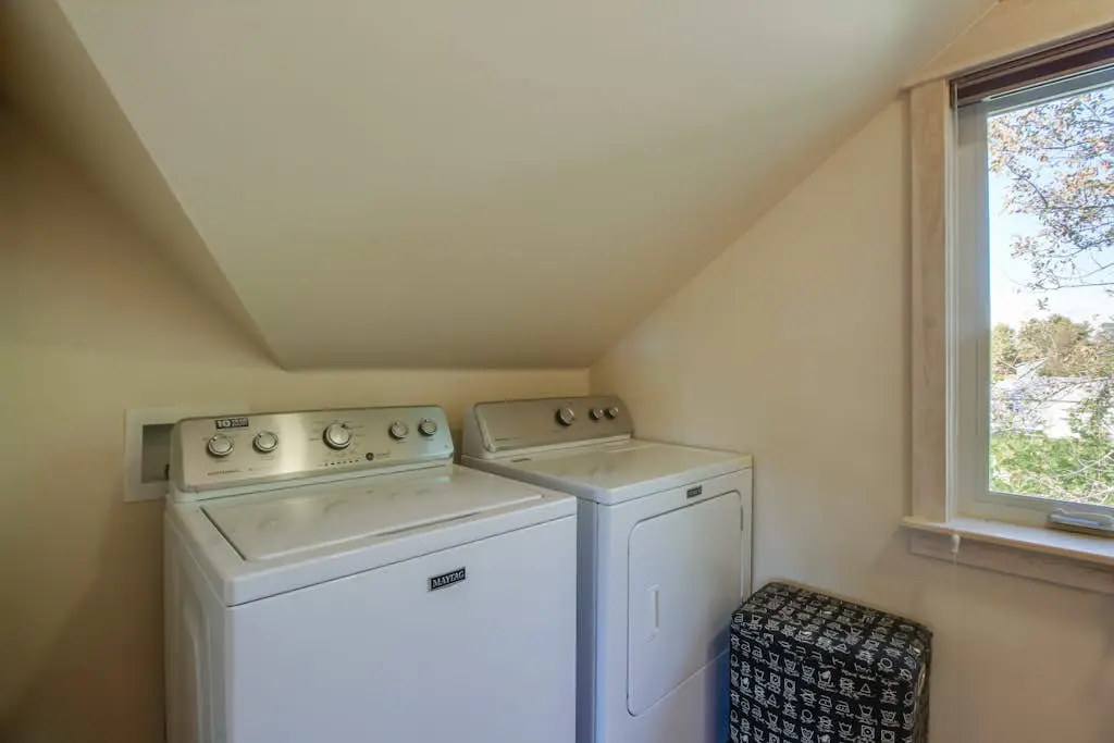 North End Nook