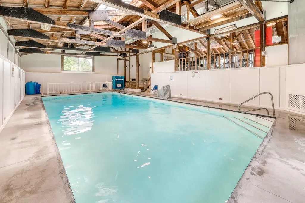 Mountainside Resort G303