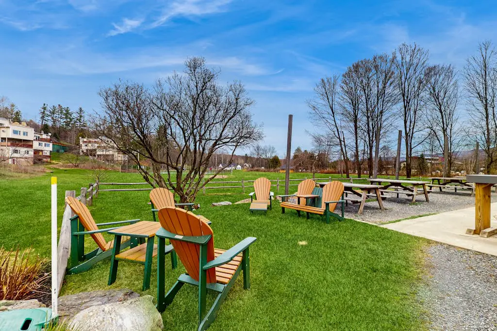 Stowe Mountain Road Getaway