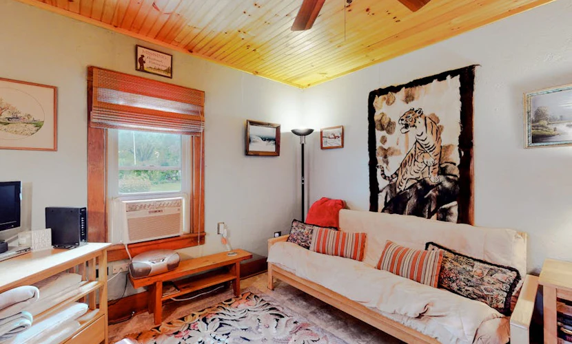 Dog-friendly lakefront house with firepit, grill, 5 kayaks, dock & amazing views