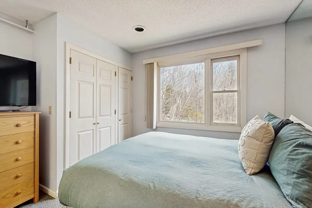 Mountainside Resort F302