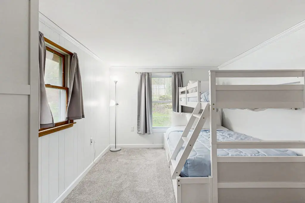 Cozy Dennis Retreat