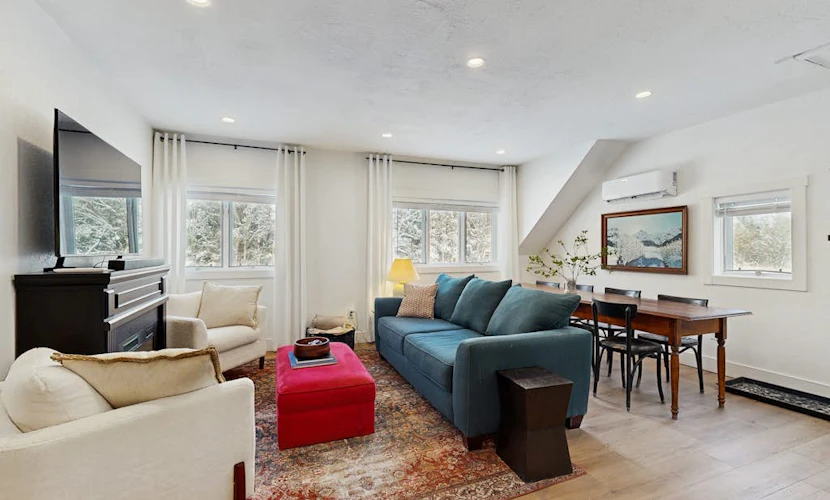 Comfortable condo w/ mountain & ski views, central a/c, shared patio & BBQ