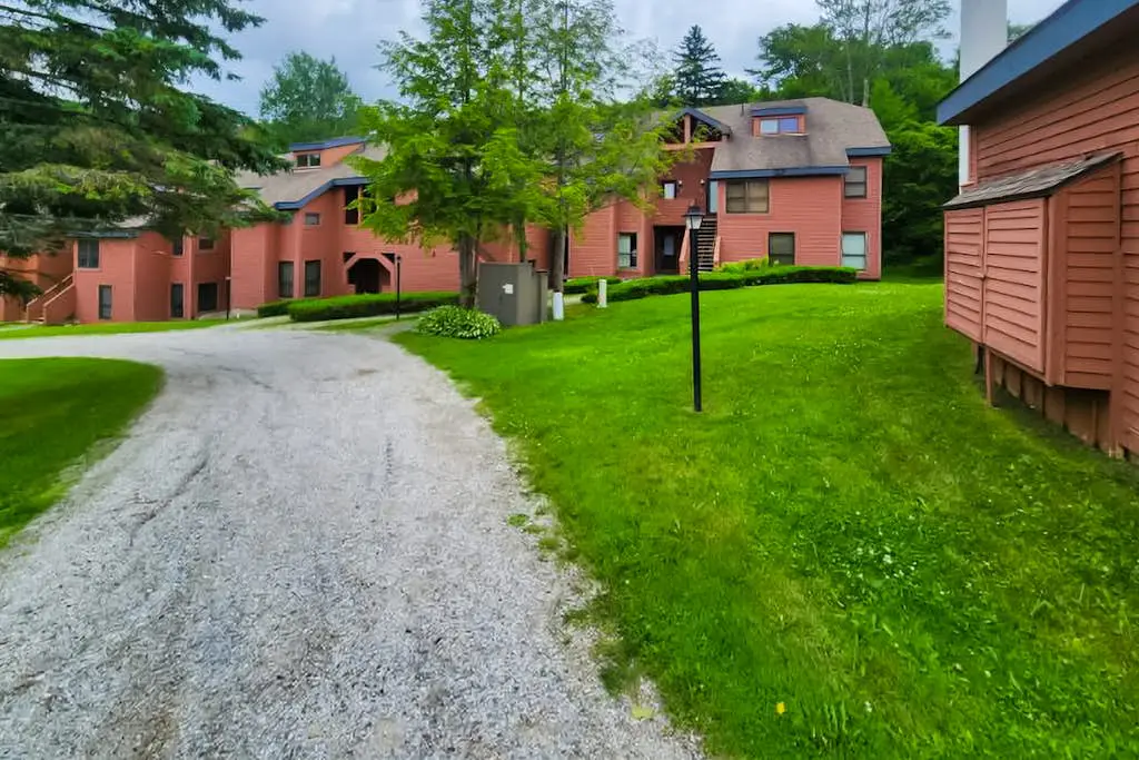 Trail Creek 33