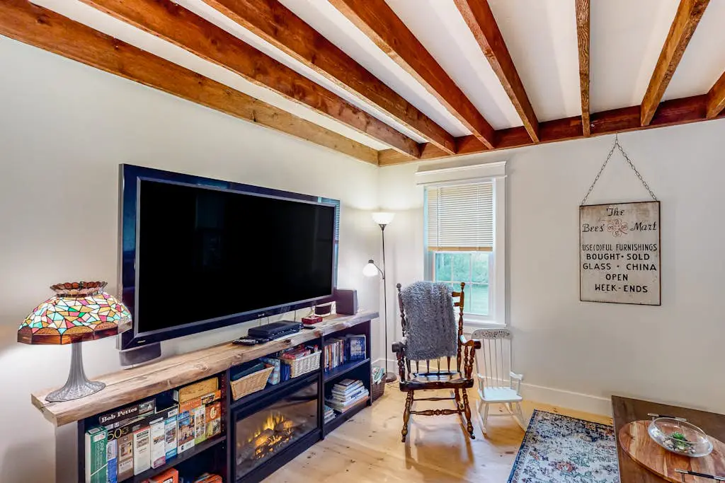 Cozy Modern Farmhouse
