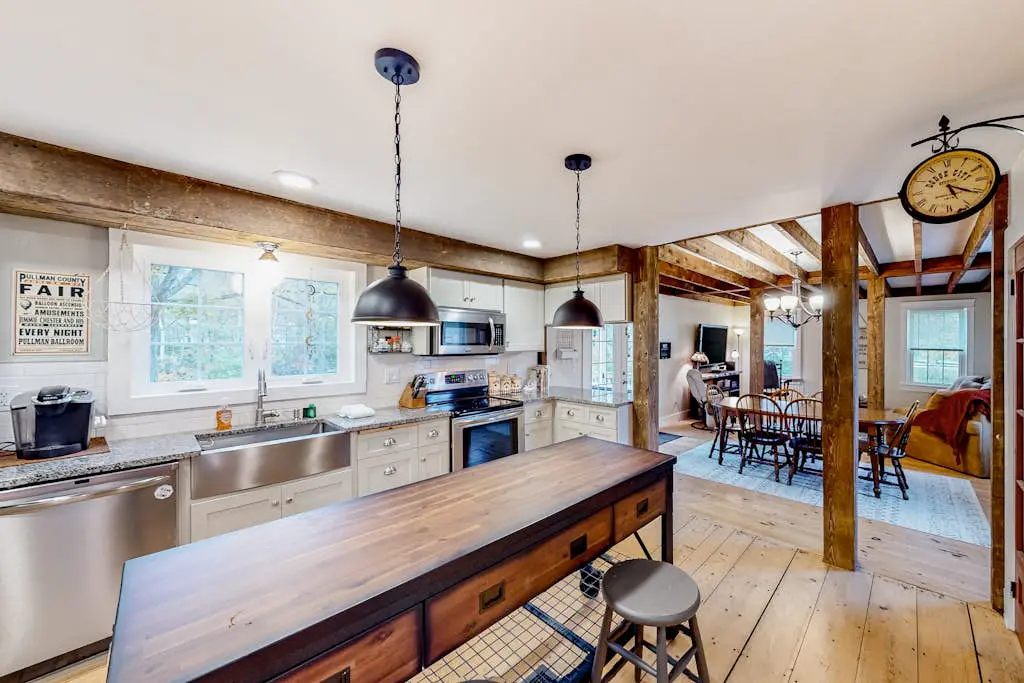 Cozy Modern Farmhouse