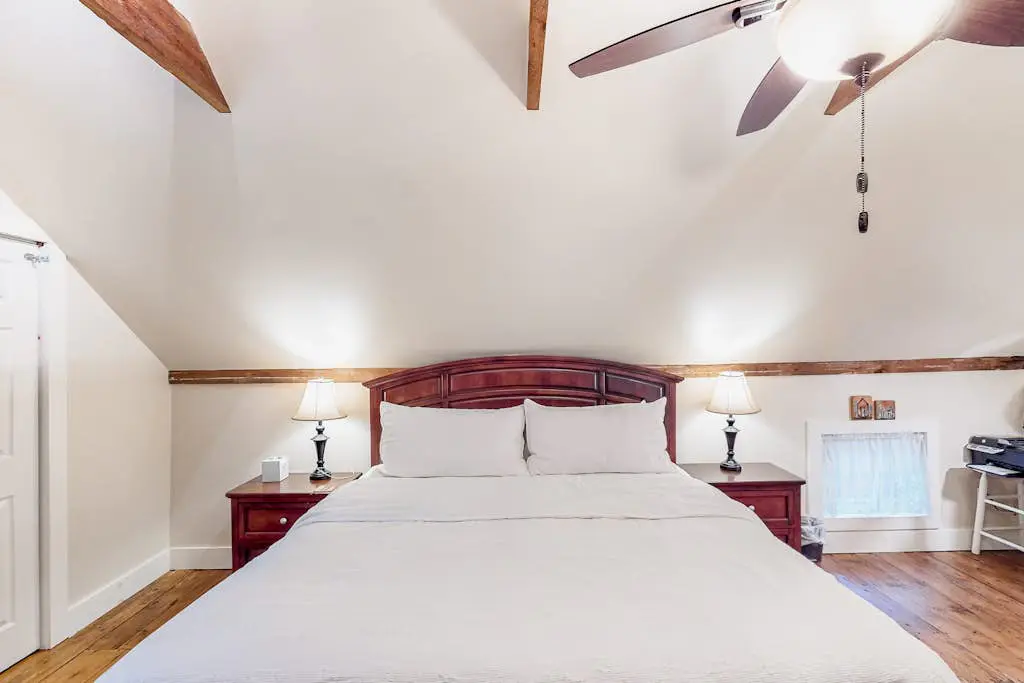 Cozy Modern Farmhouse
