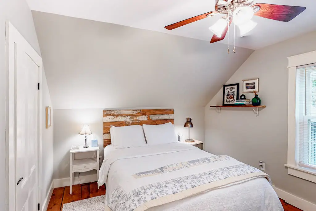 Cozy Modern Farmhouse