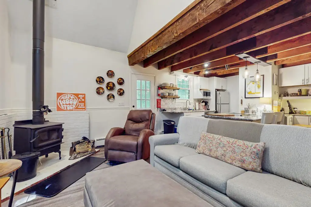 Quechee Hollow 1F