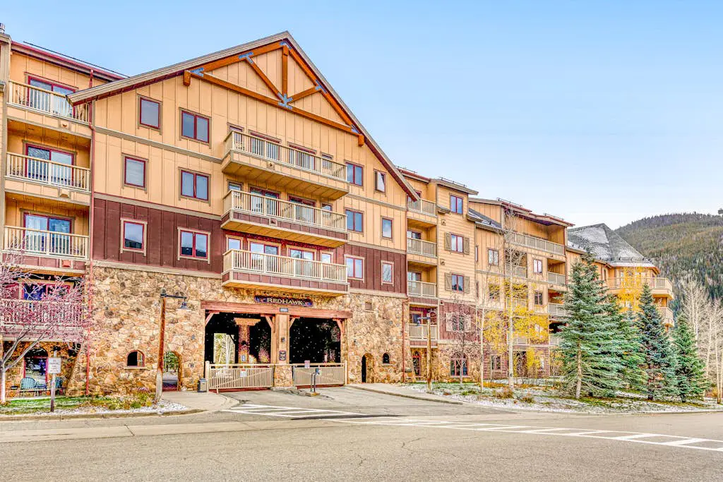 Red Hawk 2276 in Keystone