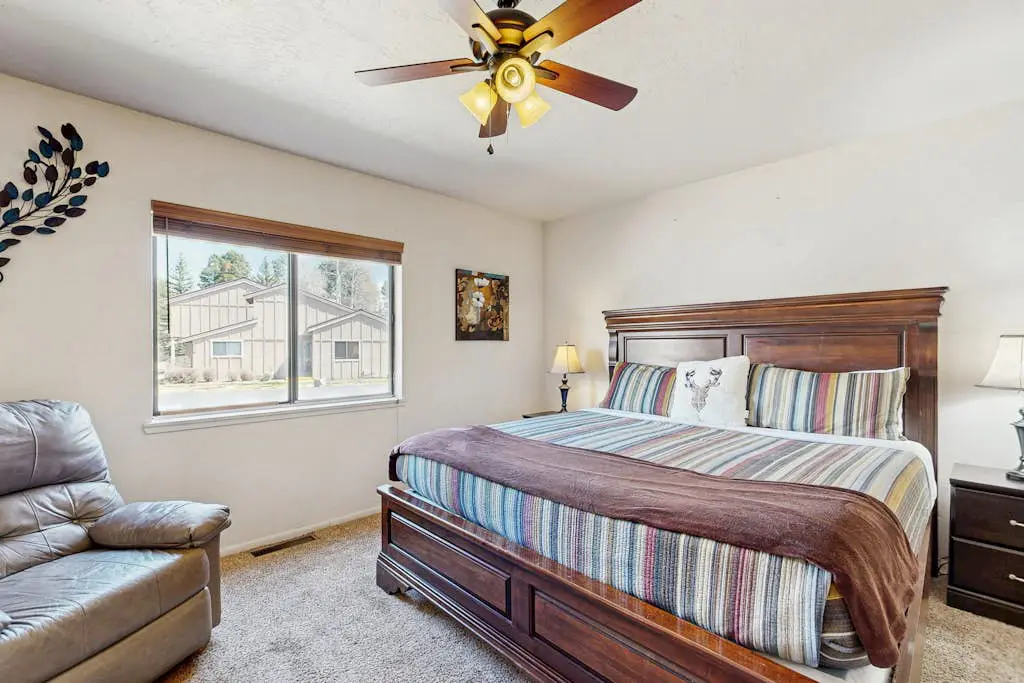 Pines 4031