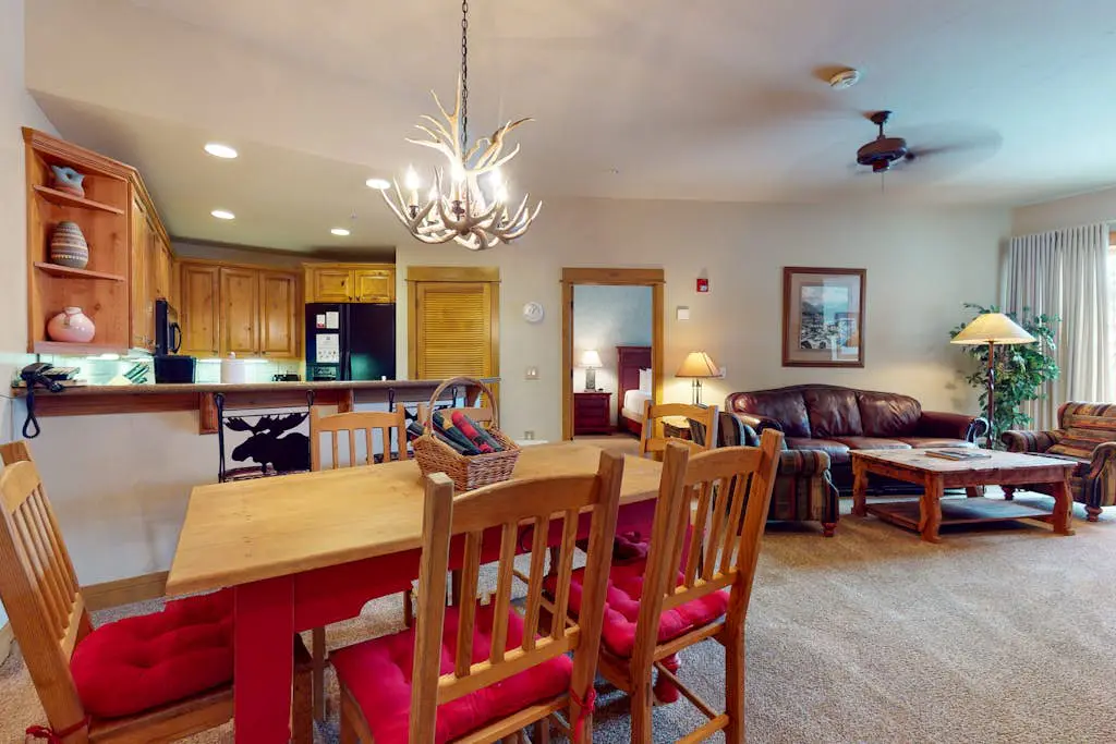 EagleRidge Lodge 105
